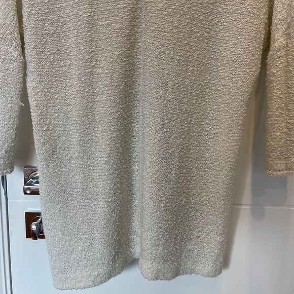 TWIST Top - Picture 8 of 8